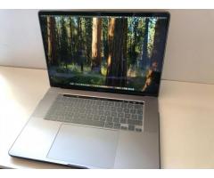 Apple MacBook Pro Core i9 2.4 16 2019 5600M 32GB RAM 1TB SSD