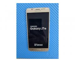 Mobilni telefon Samsung Galaxy J7 - 3