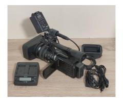 Profesionalna Kamera Sony HVR-V1E in Digitalni Snemalnik Sony HVR-MRC1