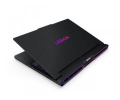 Lenovo Legion Pro 7 16IAX10H - 5