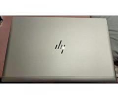 HP EliteBook v garanciji / 4K zaslon / 16 RAM / 512 disk / Win11+Office / torba