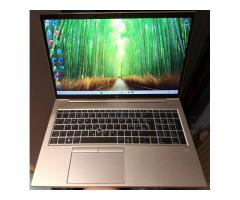 HP EliteBook v garanciji / 4K zaslon / 16 RAM / 512 disk / Win11+Office / torba - 2