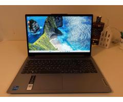 Lenovo IdeaPad Slim 3 | 16GB RAM | 512GB SSD | i5 12gen | WIN11 Home | praktično nov - 2