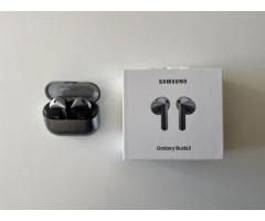 Prodam izvrstno ohranjene brezžične slušalke  Samsung Galaxy buds 3 v srebrni barvi - 3