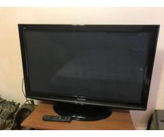 TV 102 CM, CENA NI ZADNJA, PIŠITE ZDAJ