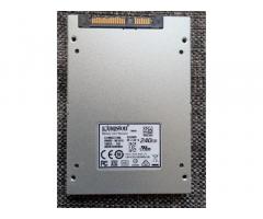 Kingston 2,5" 240 GB SATA3.0 SSD - 4