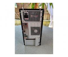 Intel i7 4770 / GTX 1050Ti  / 16 GB RAM / 240 GB SSD - 5