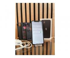 Apple iPhone 11 64GB + Polnilec, Škatla in 3 Ovitki - 2