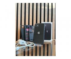 Apple iPhone 11 64GB + Polnilec, Škatla in 3 Ovitki - 4