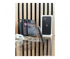 Apple iPhone 11 64GB + Polnilec, Škatla in 3 Ovitki - 8