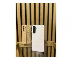 Samsung Galaxy A56 5G 256GB 8GB RAM + 3 Ovitki