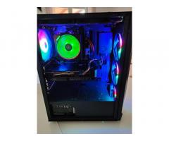 Ryzen 7 3800x / RTX 4060Ti  / 16 GB RAM / 900 GB SSD - 8