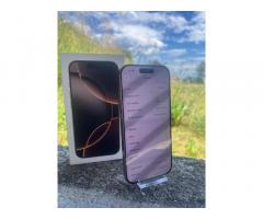 Apple iPhone 16 Pro - 128GB - Zlat - Izjemno ohranjen - 90% zdravje baterije - 2