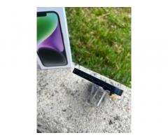 Apple iPhone 14 - 256GB - Lepo ohranjen - 85% baterija - Brezhiben - 4