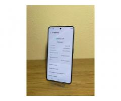 Samsung Galaxy S26 256GB/12GB – Baby Blue, odlično stanje - 2