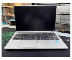 HP ProBook 450 G8 15,6" 11.Gen Intel i5-1135g7 8gb 256gb SSD FHD Kamera