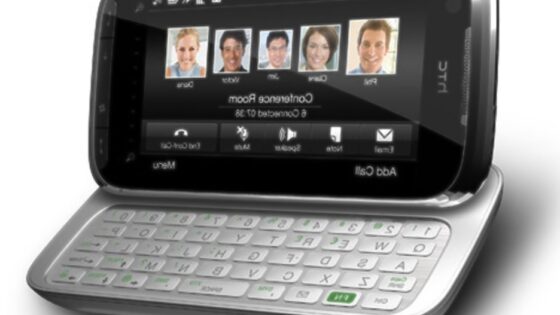 HTC Touch 2 naj bi bil prvi mobilnik, opremljen z operacijskim sistemom Windows Mobile 6.5.