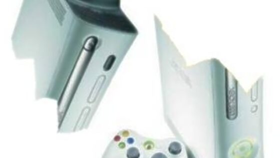 V sporu med dekletom in mladeničem jo je najbolj skupila nič kriva igralna konzola Xbox 360!