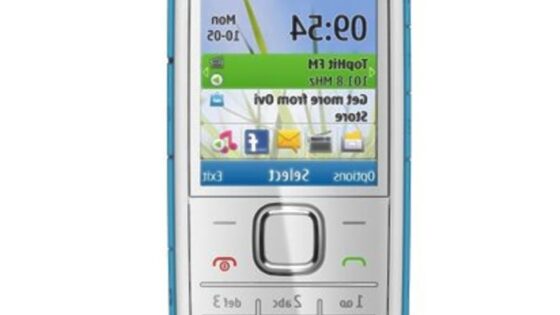 Mobilni telefon Nokia X2 je zagotovo pisan na kožo tudi nekoliko zahtevnejšim uporabnikom!