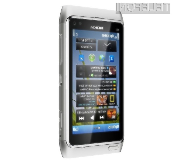 Vas je Nokia uspela prepričati v nakup pametnega mobilnega telefona N8?