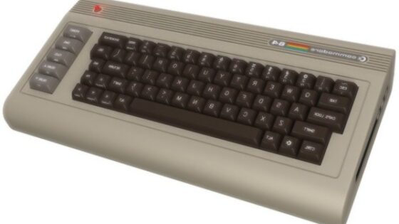 Commodore USA bo kmalu ponudil v prodajo osebne računalnike z ohišjem iz leta 1982.