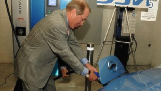 Hitre polnilne postaje CHAdeMO bodo zagotovo pospešile prodajo električnih avtomobilov.