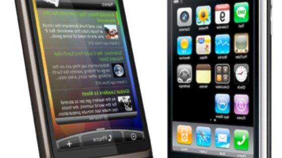 Mobilnik Apple iPhone 4 je le bleda senca v primerjavi s HTC Desire.