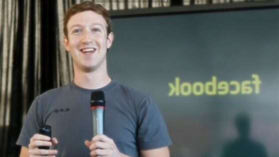 Ustanovitelj Facebooka Mark Zuckerberg se je znašel na seznamu najslabše oblečenih zvezdnikov v preteklem letu.