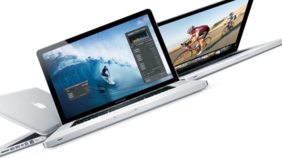 MacBook Pro je prvi računalnik na trgu s prelomno tehnologijo prenosa podatkov Thunderbolt.