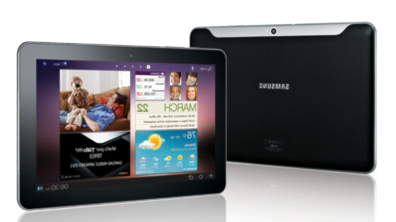 Samsung je na Applovo oglaševanje tankosti tabličnega računalnika iPad 2 odgovoril s še tanjšo tablico.