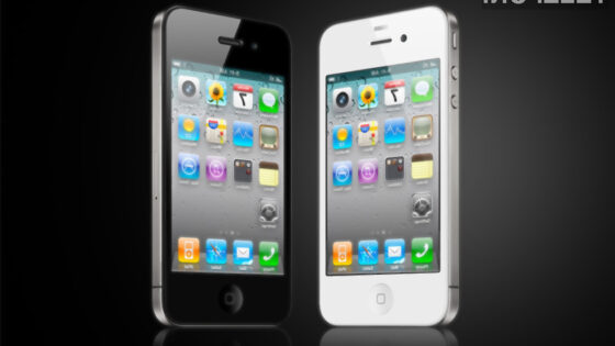 Beli iPhone 4 bo vendarle ugledal luč sveta!