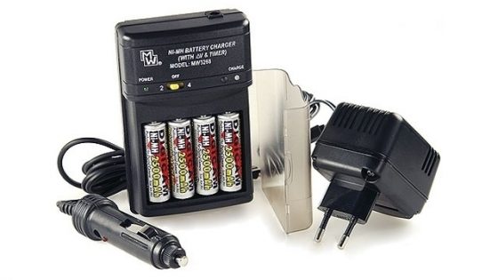 Polnilec baterij Minwa Electronics