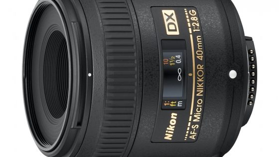 Novi Nikonov objektiv AF-S DX Micro NIKKOR 40 mm f/2,8 G – že po naravi radoveden
