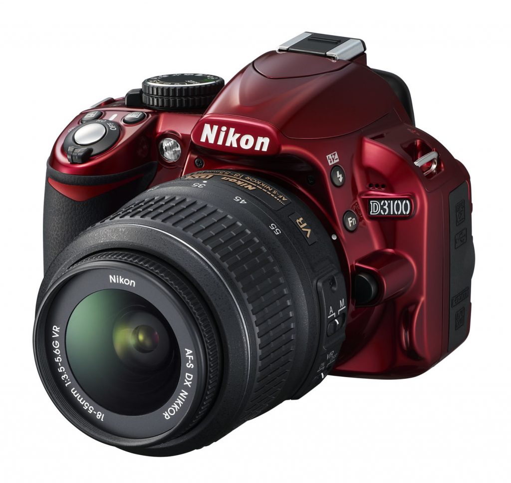 D3100 - prvi Nikon DSLR v rdeči barvi