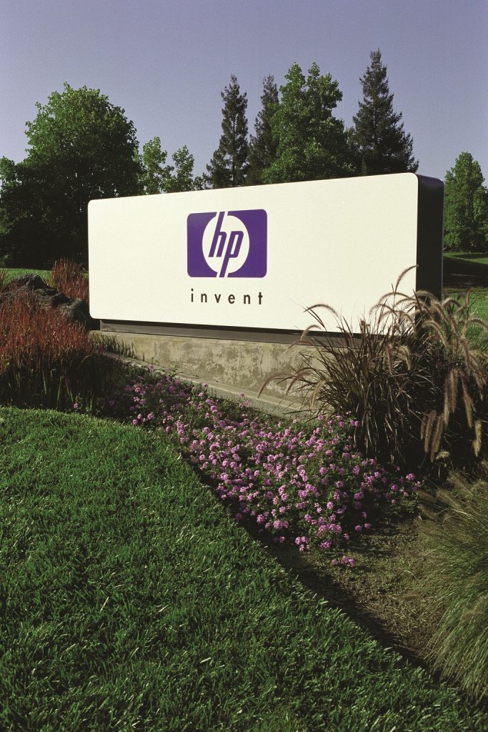 HP med vodilnimi ponudniki v čarobnem kvadrantu podjetja Gartner za področji večfunkcijskih naprav in tiskalnikov