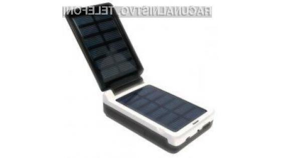 Solarni polnilec Camelion SBC3001