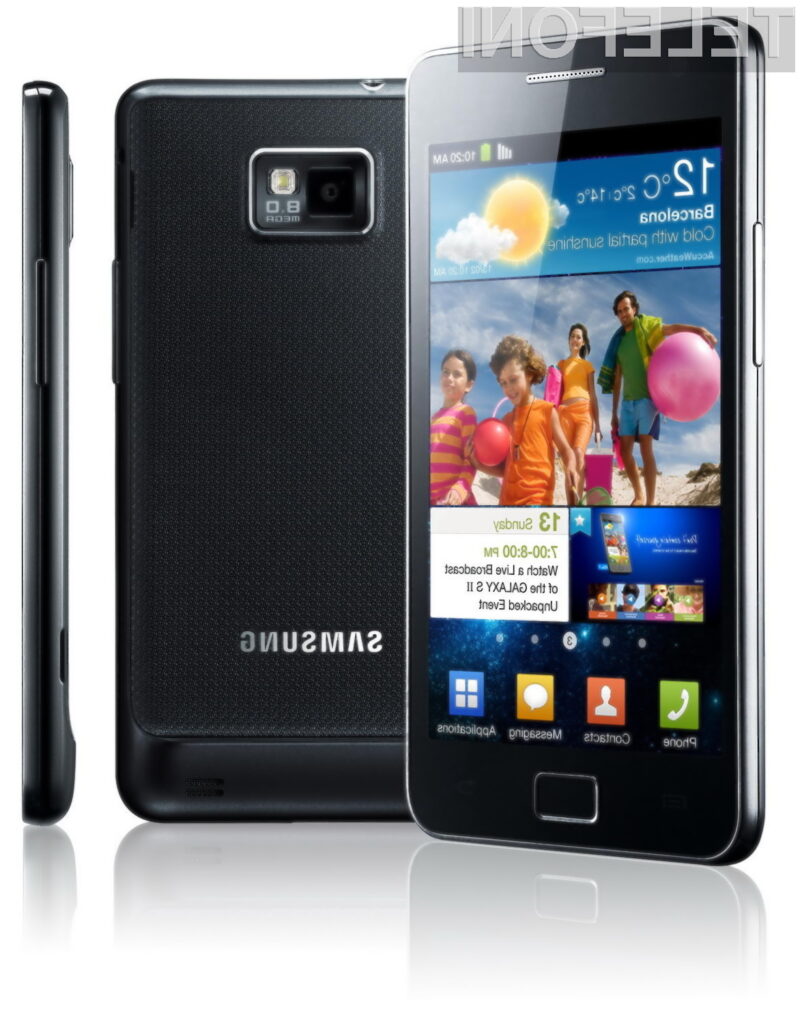 Prodaja Galaxyja S II (na sliki) je v Samsungovo blaganjno prinesla kupe denarja.