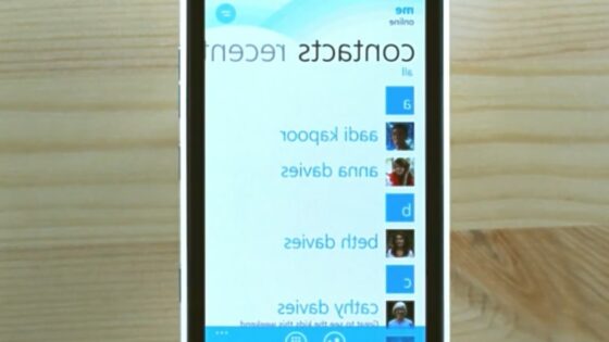 Mobilni Skype je na voljo tudi za Windows Phone.