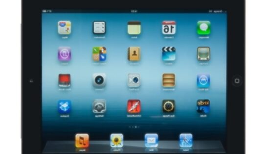 Nova tablica iPad pri delovanju porabi več električne energije, kot ji lahko zagotovi polnilec.