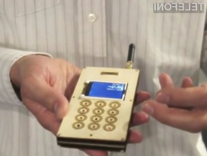 Prvi pametni mobilni telefon, ki ga lahko v celoti sestavimo sami.