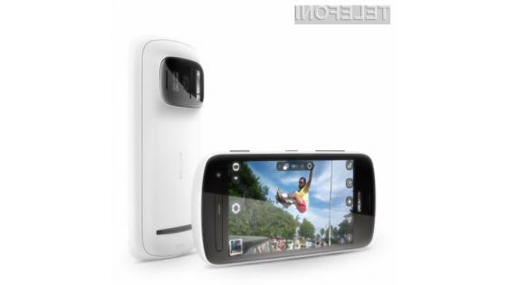 Nokia 808 PureView: Mobilnik, fotoaparat in kamkorder v enem!
