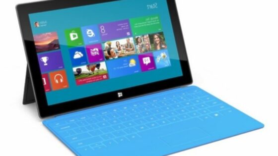 Microsoftov tablični računalnik Surface je vsaj korak pred vso konkurenco!