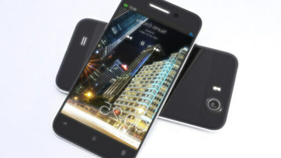 Ločljivost zaslona pametnega mobilnega telefona Oppo Find bo premamila marsikaterega ljubitelja visokoločljivih videoposnetkov.