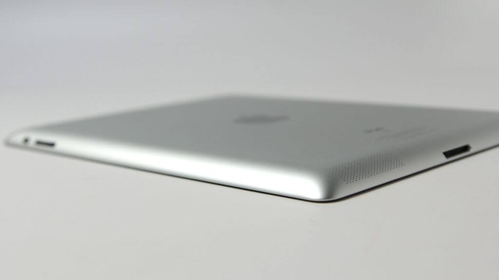 Prenovljena nova tablica iPad bo v primerjavi s predhodnikom hitrejša in varčnejša.