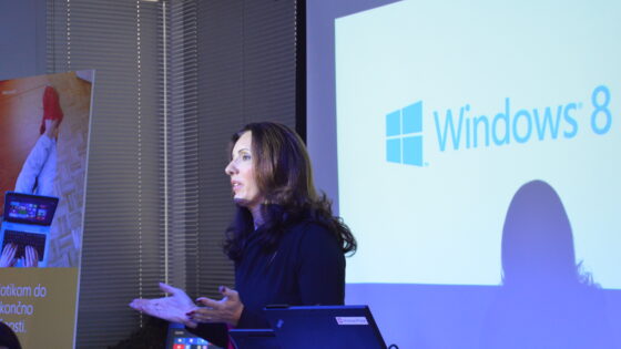 ga.Biljana Weber je generalna direktorica slovenske podružnice Microsofta