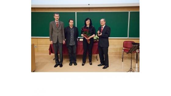 Marinka Žitnik je prejela univerzitetno Prešernovo nagrado