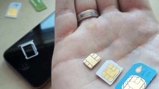 Če bodo proizvajalci mobilnih naprav želeli uporabljati kartico nano SIM, bodo morali Applu plačati nadomestilo za uporabo.