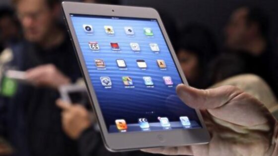 Tablični računalnik Apple iPad mini bo z novim zaslonom postal še uporabnejši!