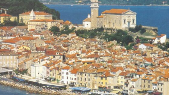 Brezplačen brezžični dostop do interneta v Piranu trenutno dnevno uporablja okoli 700 uporabnikov.