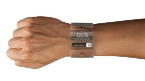 Applova pametna ročna ura iWatch naj bi povsem revolucionirala trg dolgočasnih ročnih ur.